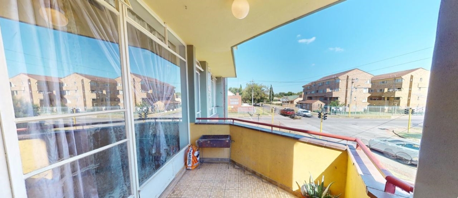 2 Bedroom Property for Sale in Potchefstroom North West